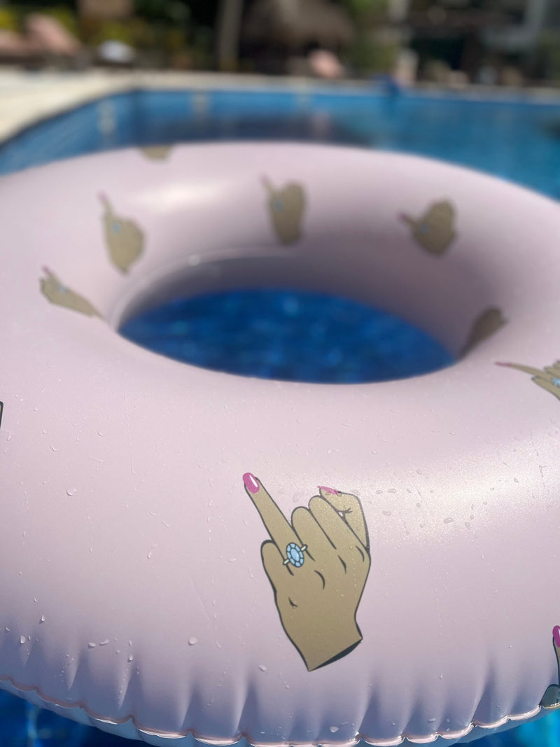 "Put A Ring on It" Luxury Pool Float